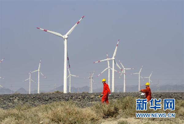 新疆：前八個(gè)月風(fēng)電和光伏發(fā)電持續(xù)提升